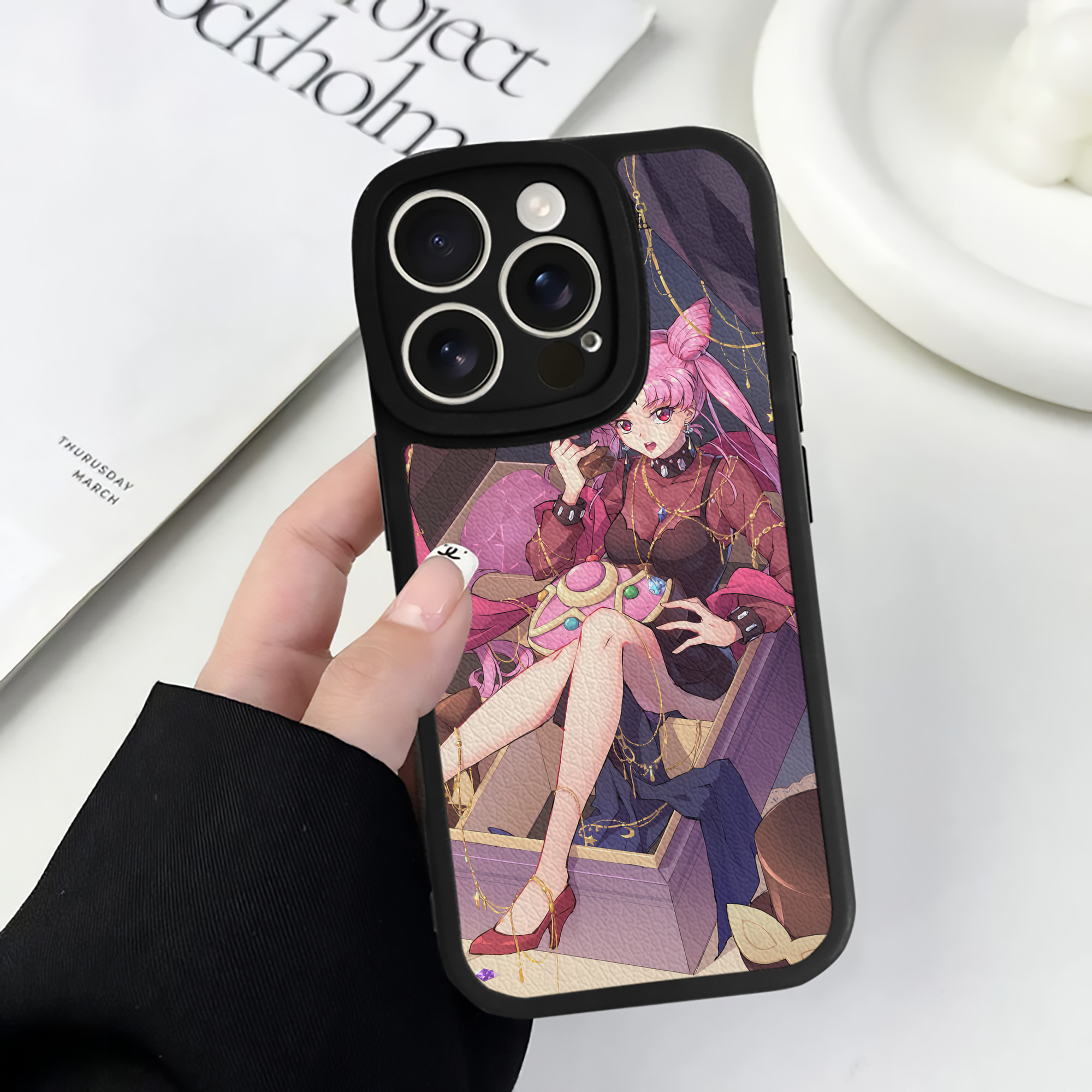 （画像用） 美少女戦士セーラームーン Sailor Moon 【iPhone 16シリーズ対応】シリコンスマホケース（レザー調） 材質：シリコン